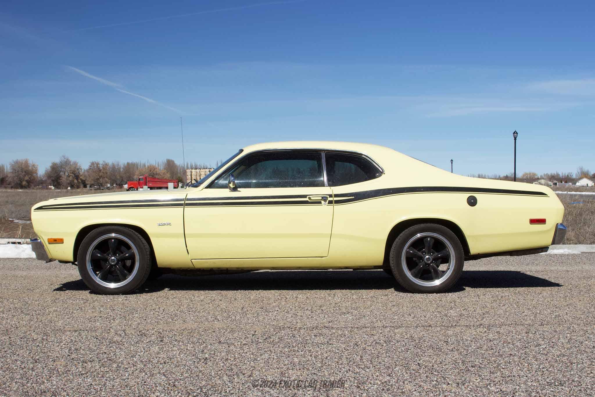 ミニカー 74 ENGLISH LEATHER PLYMOUTH DUSTER 74 ENGLISH LEATHER PLYMOUTH DUSTER ミニカー